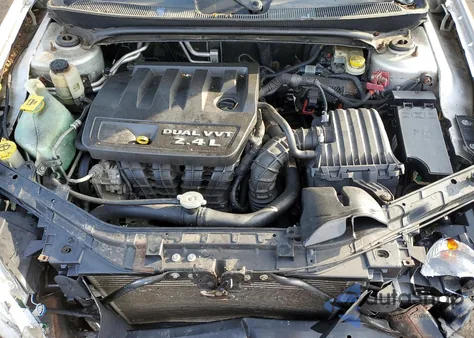 2011 Chrysler 200 Touring z USA, uszkodzony, nr VIN 1C3BC1FBXBN539654